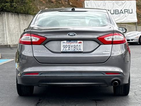 Used 2013 Ford Fusion SE image 5