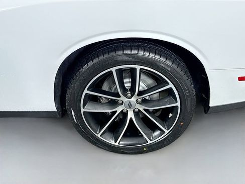Used 2017 Dodge Challenger R/T Scat Pack image 31