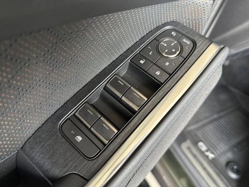 Certified 2024 Lexus GX 550 AWD/4WD image 9