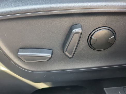 New 2026 Ford Escape ST-Line w/ Tech Pack #1 image 27