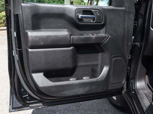 Used 2023 Chevrolet Silverado 1500 Custom AWD/4WD image 17