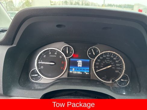 Used 2017 Toyota Tundra SR5 w/ SR5 Upgrade Package image 13