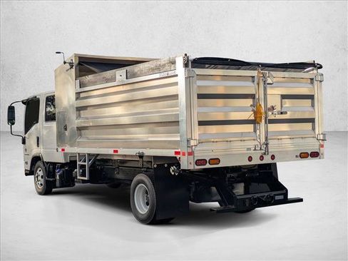 New 2025 Chevrolet Low Cab Forward image 6