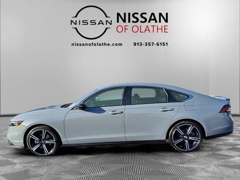 Used 2023 Honda Accord Sport image 18