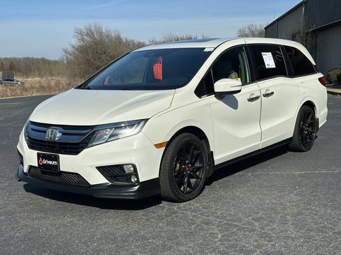 Used 2019 Honda Odyssey EX-L image 3