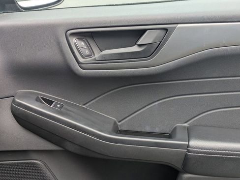 Used 2025 Ford Escape Active FWD image 32