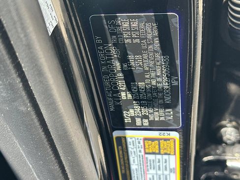 Used 2023 Kia Niro EX Touring FWD image 29