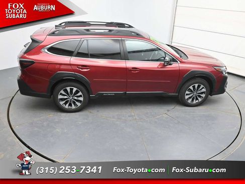 Used 2023 Subaru Outback Limited image 27