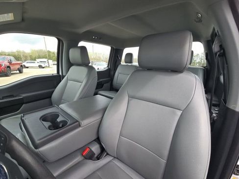 Used 2022 Ford F150 XL w/ Trailer Tow Package image 22