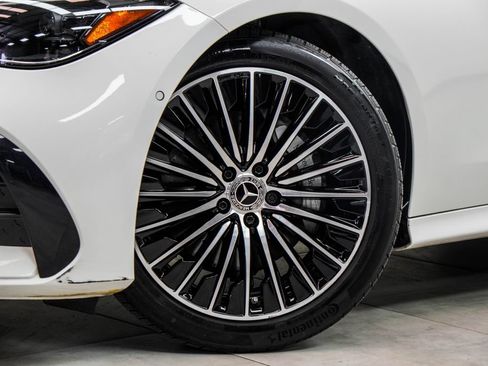 Used 2025 Mercedes-Benz CLE 300 4MATIC Coupe w/ AMG Line image 5