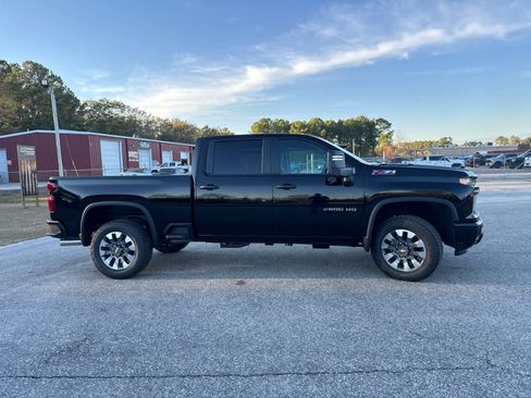 New 2026 Chevrolet Silverado 2500 Custom w/ Custom Value Package image 9