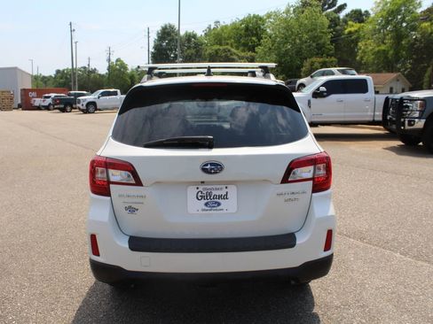 Used 2017 Subaru Outback 3.6R Touring w/ Popular Package #5A AWD/4WD image 11