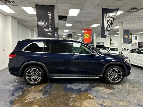 Used 2022 Mercedes-Benz GLS 450 4MATIC image 6