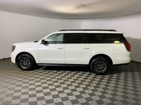 New 2026 Ford Expedition Max Active image 13