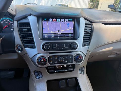 Used 2017 GMC Yukon SLT w/ Open Road Package RWD image 20