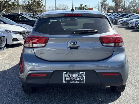 Used 2020 Kia Rio S image 5