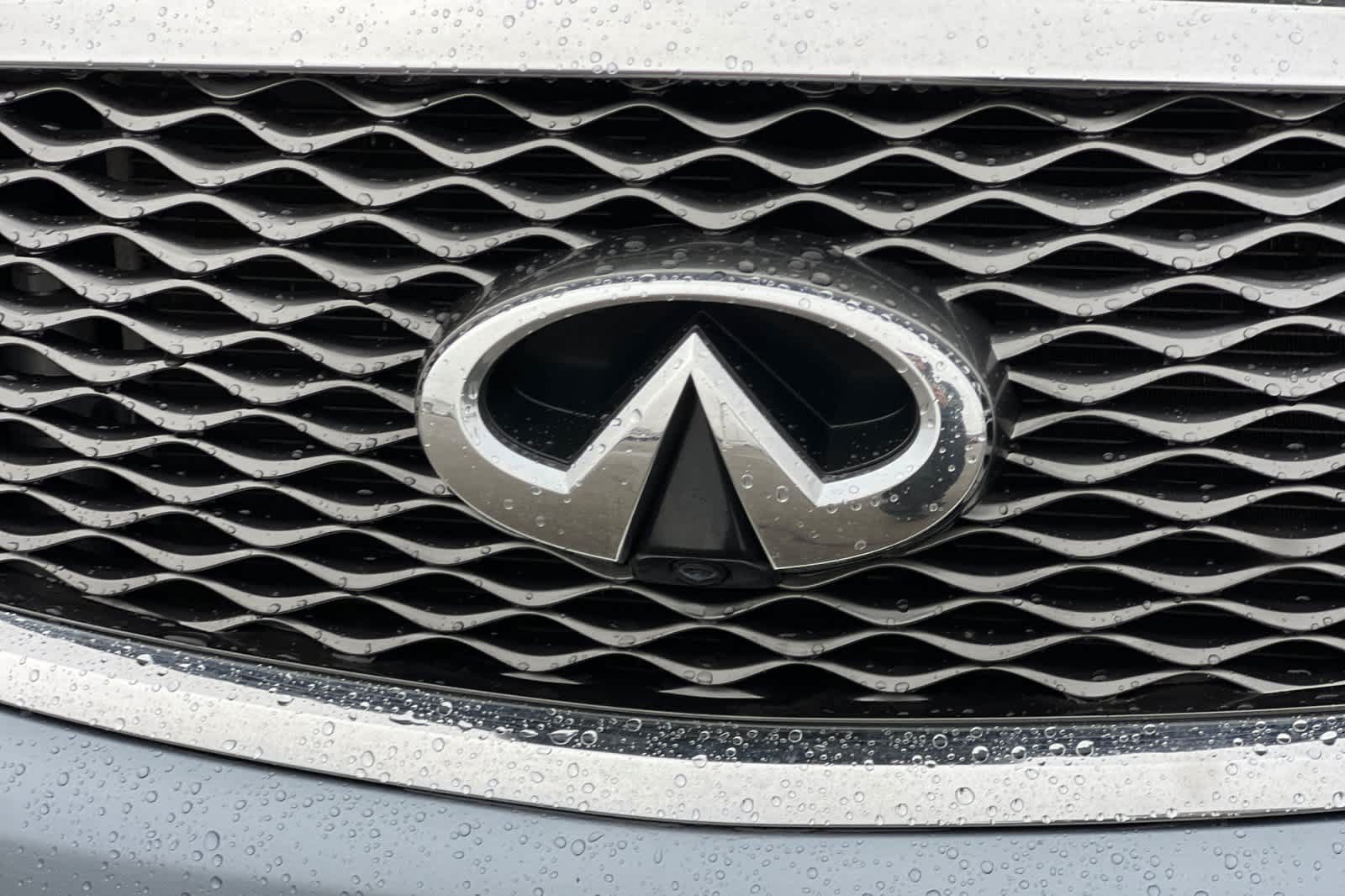 Used 2017 INFINITI QX50 2WD w/ Premium Plus Package image 16
