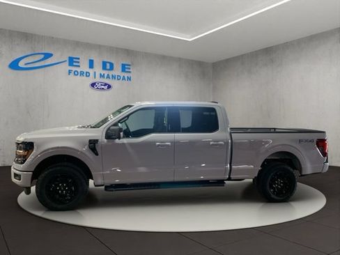 New 2026 Ford F150 XLT w/ Equipment Group 302A MID AWD/4WD image 9