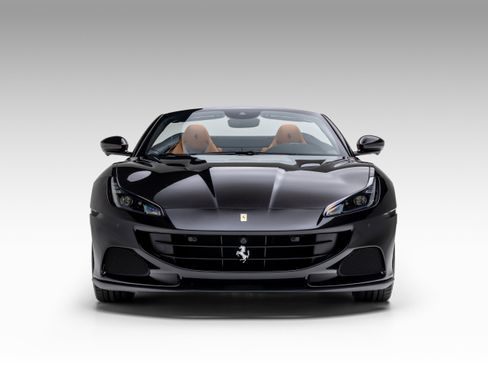 Certified 2023 Ferrari Portofino M RWD image 5
