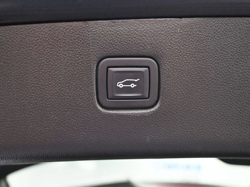 Used 2022 Chevrolet Blazer Premier w/ Enhanced Convenience Package AWD/4WD image 35