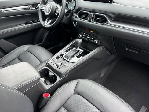 New 2025 MAZDA CX-5 AWD 2.5 S w/ Premium Plus Pkg image 16