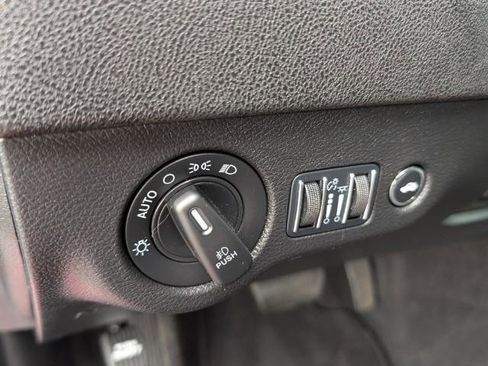 Used 2023 Dodge Charger SXT w/ Blacktop Special Edition image 17