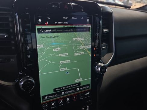 Used 2021 RAM 1500 Big Horn image 10