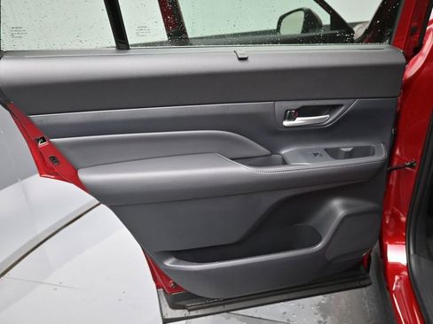 Certified 2026 Toyota Grand Highlander AWD Hybrid image 27