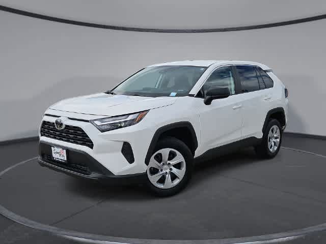 Used 2025 Toyota RAV4 LE AWD/4WD image 1