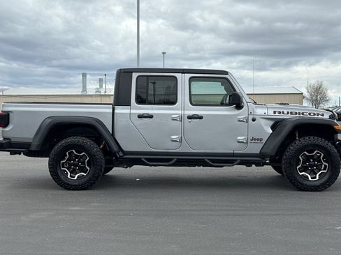 Used 2020 Jeep Gladiator Rubicon AWD/4WD image 3