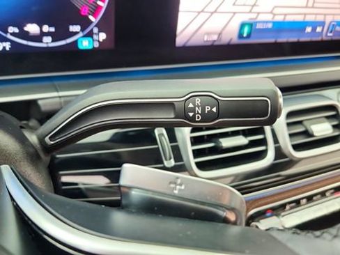 Used 2024 Mercedes-Benz GLE 450e 4MATIC w/ AMG Line Exterior image 43