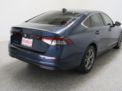 Used 2024 Honda Accord EX image 7