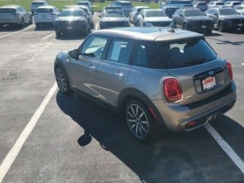 Used 2020 MINI Cooper S image 9