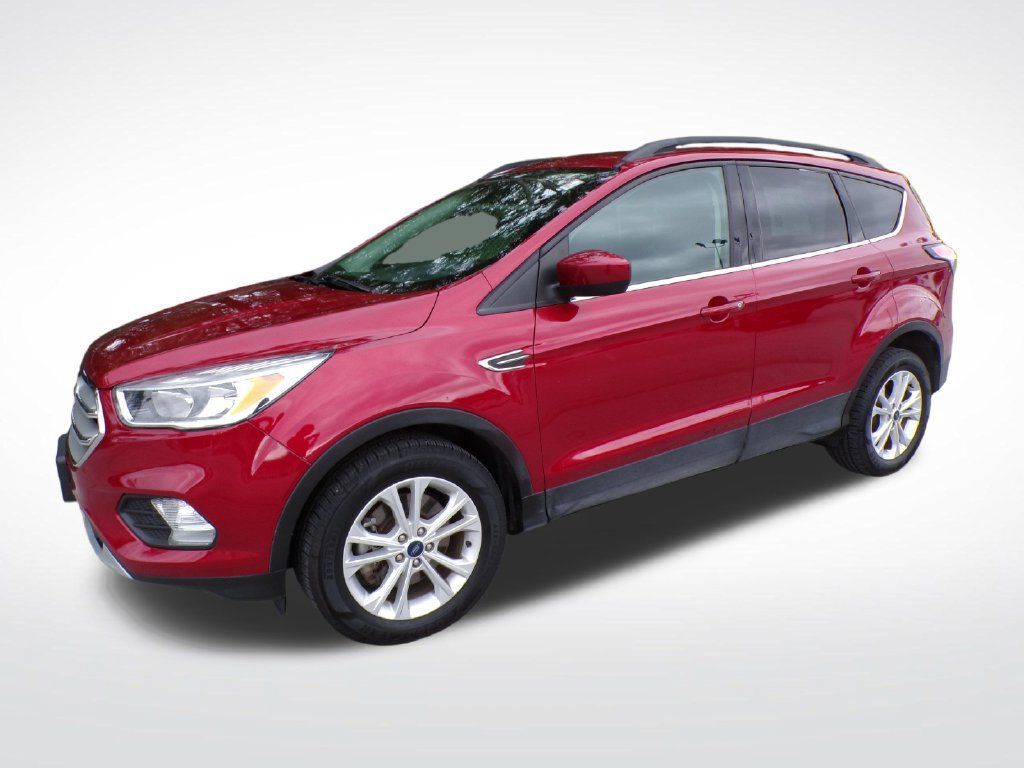 Used 2018 Ford Escape SE w/ SE Sync 3 Package AWD/4WD image 3