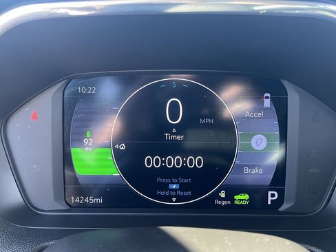 Used 2023 Chevrolet Bolt EUV LT w/ Driver Confidence Package FWD image 10