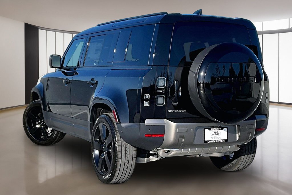 New 2026 Land Rover Defender 110 S AWD/4WD image 3