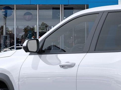 New 2026 Chevrolet Equinox LT FWD image 12