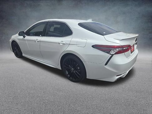 Used 2023 Toyota Camry XSE FWD image 6