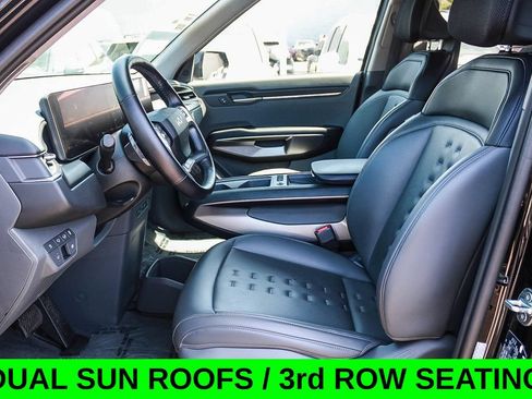 Used 2024 Kia EV9 Wind AWD/4WD image 17