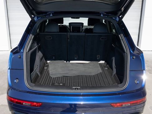 Used 2025 Audi Q5 2.0T Premium w/ Convenience Plus Package image 10