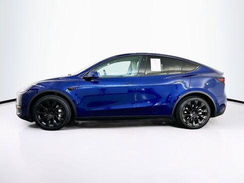 Used 2021 Tesla Model Y Long Range AWD/4WD image 4