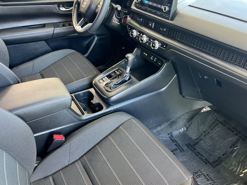 Used 2024 Honda CR-V Sport image 31
