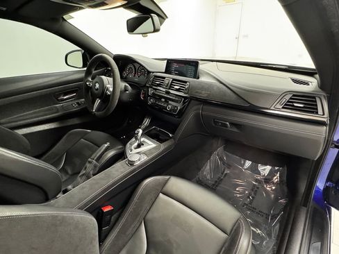 Used 2020 BMW M4 CS w/ Executive Package image 14