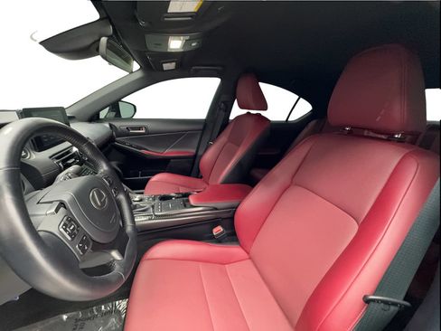 Used 2025 Lexus IS 300 F Sport RWD image 18
