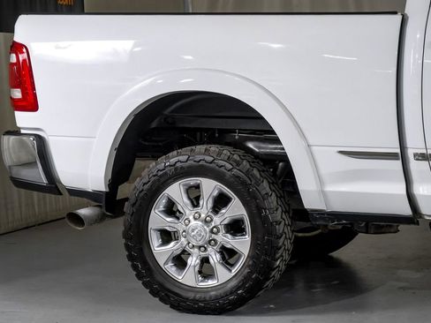 Used 2022 RAM 2500 Limited AWD/4WD image 6