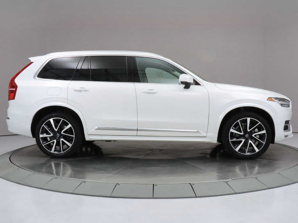 Used 2023 Volvo XC90 B6 Plus AWD/4WD image 6