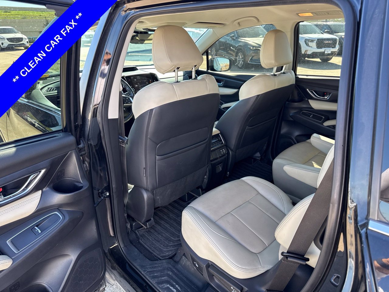 Used 2023 Subaru Ascent Limited AWD/4WD image 7