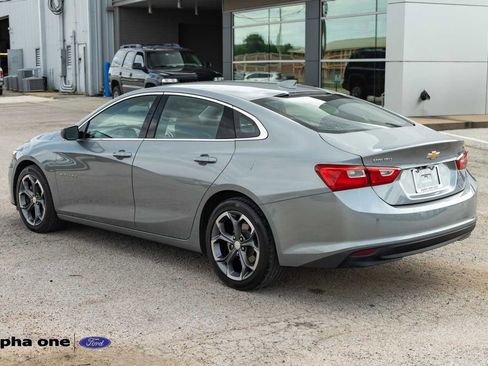 Used 2024 Chevrolet Malibu LT FWD image 8