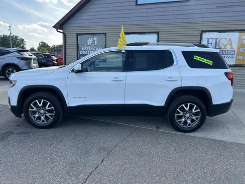 Used 2023 GMC Acadia SLT w/ Technology Package AWD/4WD image 8