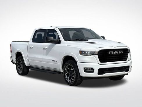 Used 2025 RAM 1500 Laramie w/ Sport Appearance Package AWD/4WD image 10